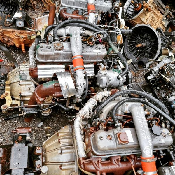 suzu 4JB1 Turbo engine.